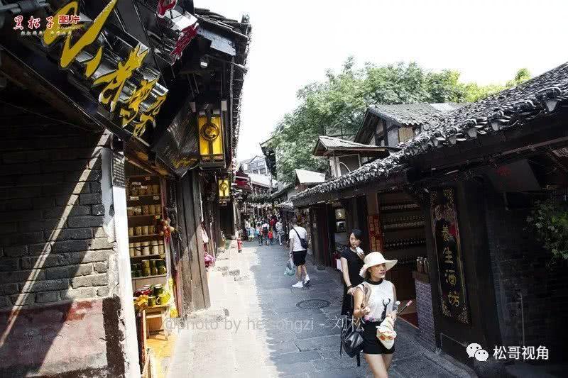 芭比大学毕业